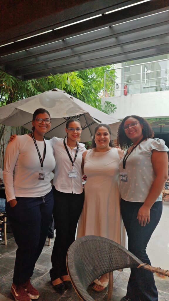 Equipo-Dominican-Assist